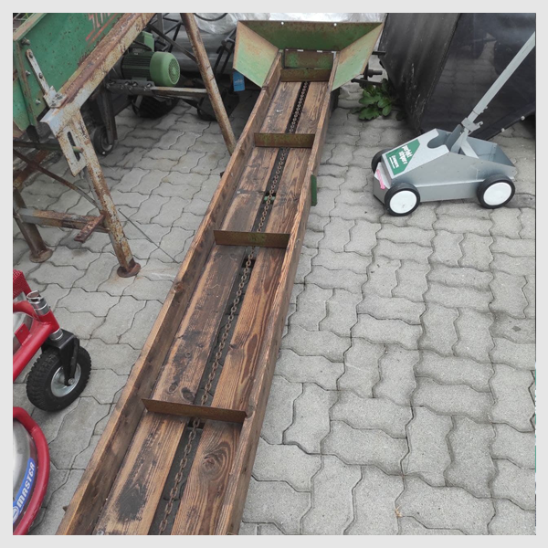 Maisstriezelfoerderband-3-600x600px Maisstriezelfoerderband-3-600x600px